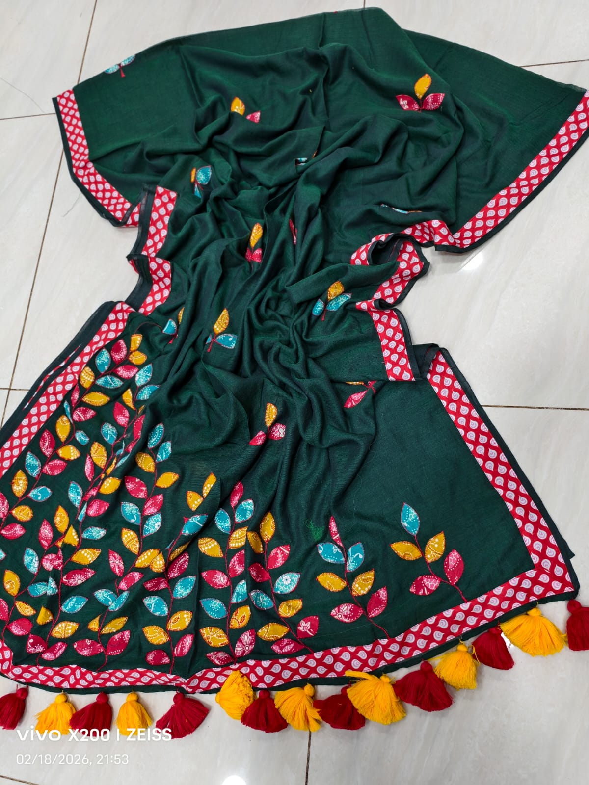 EXCLUSIVE APPLIQUE WORK MUL COTTON SAREE