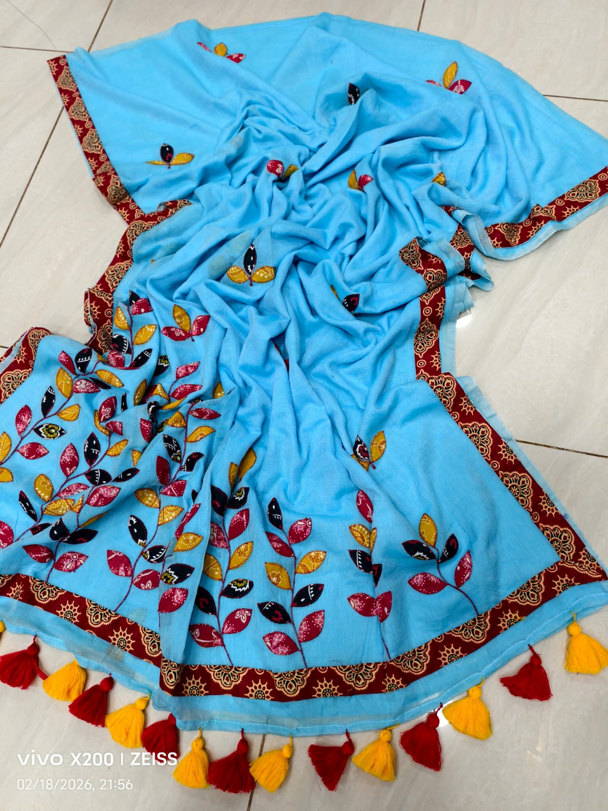 EXCLUSIVE APPLIQUE WORK MUL COTTON SAREE