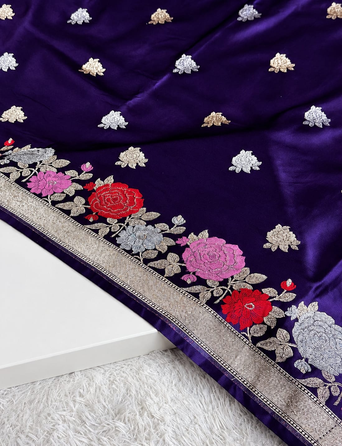 Banarasi Handloom Mashru Silk Saree (with Meenakari Floral Border)